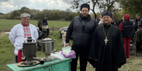 Настоятель храма Рождества Пресвятой Богородицы города Бирюч посетил праздничное мероприятие любителей лошадей - Валуйская епархия