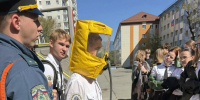 Студенты примерили на себя роль пожарных - МГУ им. адм. Г.И. Невельского