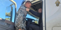 На федеральной трассе «Амур» пьяный мигрант избил инспектора ГАИ, пока пытался от него сбежать - Asn24.Ru