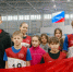 спортсмены в спортивном зале, держат флаг. - МО Кирово-Чепецк