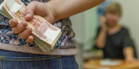 Экс-заведующая калининградской больницы, которая получала взятки от пациентов и врачей, отправлена в колонию - Комсомольская правда