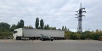 В Липецке «Приора» въехала в грузовик - Gorod48.ru