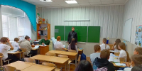 Священнослужитель провел беседу с учащимися лицея № 2 города Михайловска - Епархия