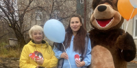 Акцию с рукодельными открытками от детей ко Дню беременных провели в роддоме Читы - Забайкальский рабочий