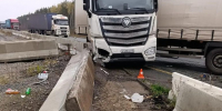 Не зима, а водители теряются: за сутки — 2 съезда с дороги - Столица С