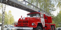 Пожарно-спасательную часть в Волжске украсил легендарный ЗИЛ-130 - Марийская правда