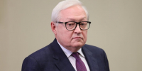 Рябков заявил, что трехсторонние контакты РФ, США и Украины не планируются - M24.Ru