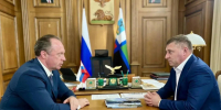 Губернатор Белгородской области Александр Шуваев встретился с депутатом Государственной Думы Сергеем Антошиным. - Красногвардейский район