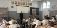 В анапской школе №20 полицейские разобрали с учениками реальный случай ДТП с участием  электросамоката - Anapa-News.Com