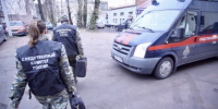 В Ломоносовском районе по сообщению социальных медиа о падении конструкции с жилого дома организована проверка - Следственный комитет
