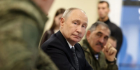 «Главный смысл «путинской эпохи» не в громких лозунгах, а в тихой, но прочной уверенности, что мы справляемся» - Столица С
