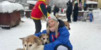 День рождения, который согревает: волонтёр из Коми передала в детскую больницу наборы с канцелярией - ИА Комиинформ