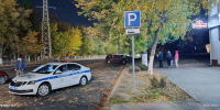 В Брянске заметили припарковавшихся с грубым нарушением инспекторов ГИБДД - Брянский ворчун
