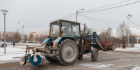 В Магадане на уборку тротуаров от снега вышла техника КЗХ - Kolyma.Ru