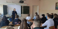 Росгварцейцы Соликамска провели урок мужества для школьников - Росгвардия