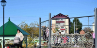 В Долинске открыли обновленный сквер имени Чехова "Сны о Сахалине" - SakhalinMedia.Ru