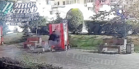 В Ростове разыскивают вандалов, повредивших стенды на Аллее памяти - Панорама