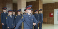 Курсантам института присвоены первые специальные звания «младший сержант внутренней службы» - Воронежский институт ФСИН России