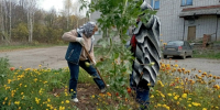 ТРУДОВОЙ ЭКОЛОГИЧЕСКИЙ ДЕСАНТ «ОСЕННИЙ КОМПЛИМЕНТ ЗЕМЛЕ» - Слободская ЦБС