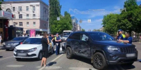 В Воронеже осудили водителя внедорожника, из-за которого случилось массовое ДТП на улице Плехановской - РИА Воронеж
