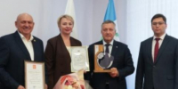 Глава Приангарья вручил благодарность президента РФ коллективу "Байкалкварцсамоцветы" - Baikal24.Ru