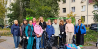 Опавшую листву и мусор убирали в скверах и на детских площадках - Город Липецк