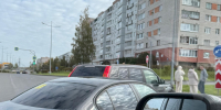 ДТП на круговом перекрестке улиц Кузбасской дивизии попало на видео - Pln-Pskov.Ru