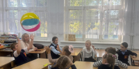 Познавательный час «Народов много — Родина одна!» - Острогожская ЦБ
