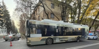Троллейбус сбил пятилетнего мальчика в Симферополе - Комсомольская правда