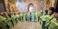 Епископ Тарасий совершил богослужения в Свято-Троицкой Сергиевой лавре - Балашовская Епархия