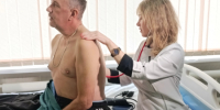 Хабаровские врачи спасли пациента с тяжёлой пневмонией - Тихоокеанская звезда