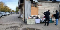 Поступило обращение от жителей о несанкционированной торговле на территории бывшего Центрального рынка. - Администрация г. Кызыл