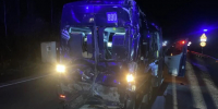 Три человека пострадали в столкновении рейсовых автобусов в Свердловской области - Комсомольская Правда
