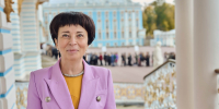 Фото №1/1 к новости «9 октября. Университет отмечает 100-летие со дня основания. Поздравление ректора СПбГУП, профессора Л.А. Пасешниковой.» - СПбГУП