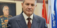 Андрей Новиков удостоен специальной премии за личный вклад в развитие волонтёрства и социальных проектов - Законодательное Собрание