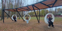 В парке отдыха в Наволоках установили качели с подсветкой - Kineshemec.Ru