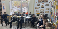 Экскурсия «Первоклассники в гостях у книг: знакомство с профессией библиотекаря!» прошла в Ульяновской библиотеке семейного чтения. Её провела библиотекарь Марина Одина. - Межпоселенческая ЦБС