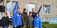«Молодая Гвардия» передала гуманитарную помощь организации «Добровольцы Донбасса» для бойцов СВО - Единая Россия