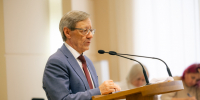 Автор: Константин Корнеев - Правительство края