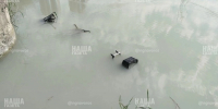 Из Южных прудов в Новороссийске достали десяток тележек из супермаркета и парочку электросамокатов - Ngnovoros.Ru