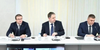 Виталий Хоценко обсудил с представителями минпромторга РФ и ТПП России развитие промышленной инфраструктуры Сибири - 12 канал