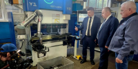 На саратовском заводе показали роботизированное производство - Комсомольская правда