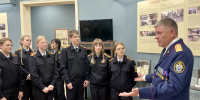 Следователь-криминалист и ветеран следствия следственного управления провели профориентационную встречу с кадетами - Следственный комитет