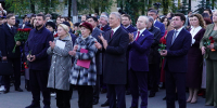 В Уфе открыли памятник Мидхату Шакирову - Государственное собрание - Курултай