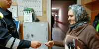 Под Воронежем сотрудники ДПС вернули автомобилистке потерянные права - Комсомольская Правда