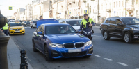 В Ленобласти водитель насильно прокатил судебного пристава в машине - Комсомольская правда