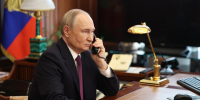 Ушаков раскрыл подробности телефонного разговора Путина и Трампа - M24.Ru