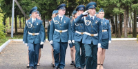 Парад в память о Герое,  чьё имя носит школа - Газета Новая жизнь