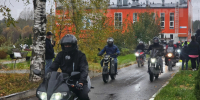 Дождь не помешал чепецким байкерам закрыть мотосезон: фоторепортаж с мероприятия - Prochepetsk.ru