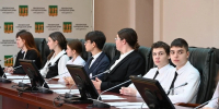 Для пензенских старшеклассников организовали урок парламентаризма - Комсомольская правда